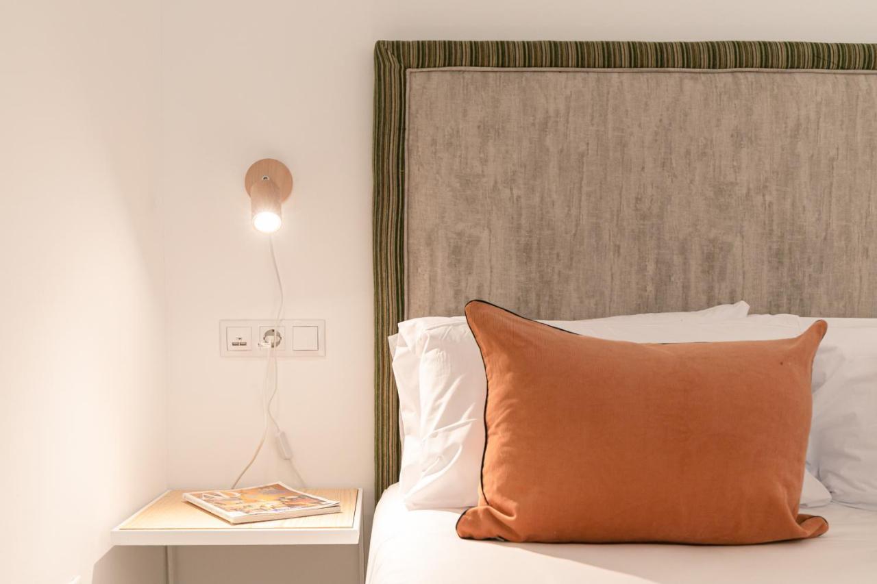 Isg Zaragoza-free Parking Apartment Sevilla